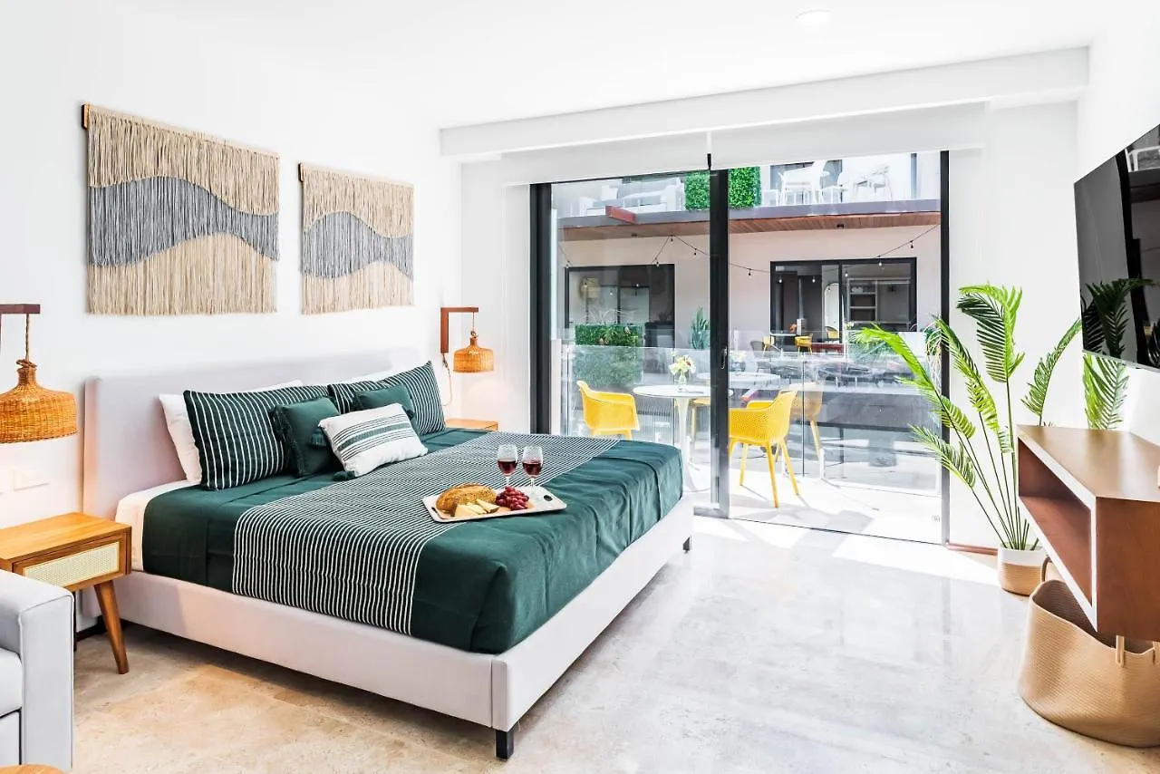 Tulum City Apartments At Menesse Tulum
