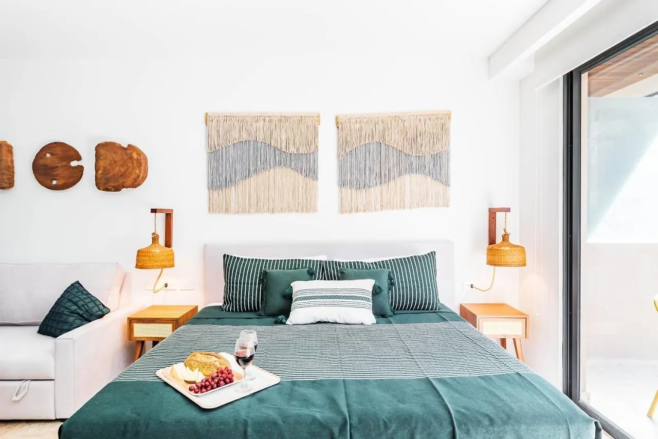 Tulum City Apartments At Menesse Tulum