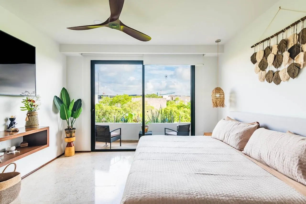 Tulum City Apartments At Menesse Tulum