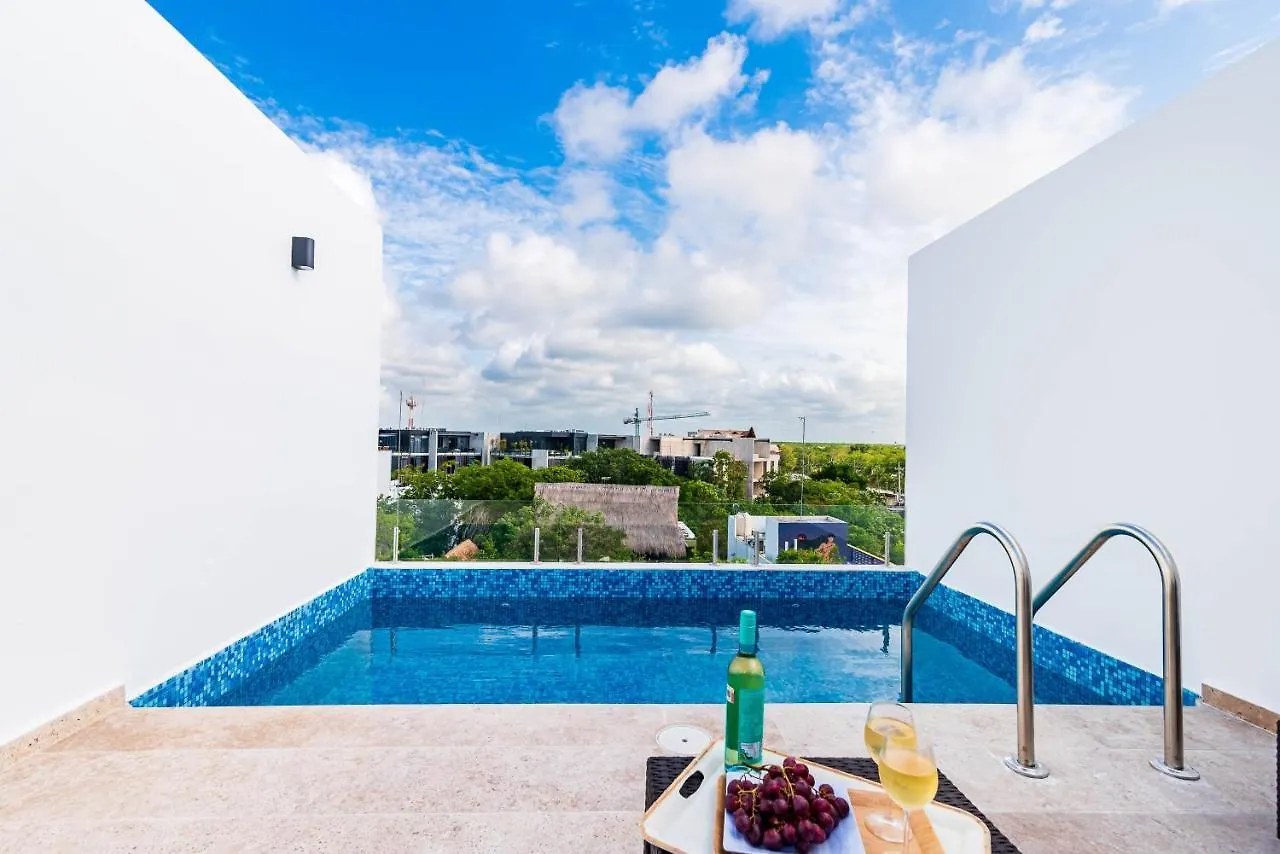 Tulum City Apartments At Menesse Tulum