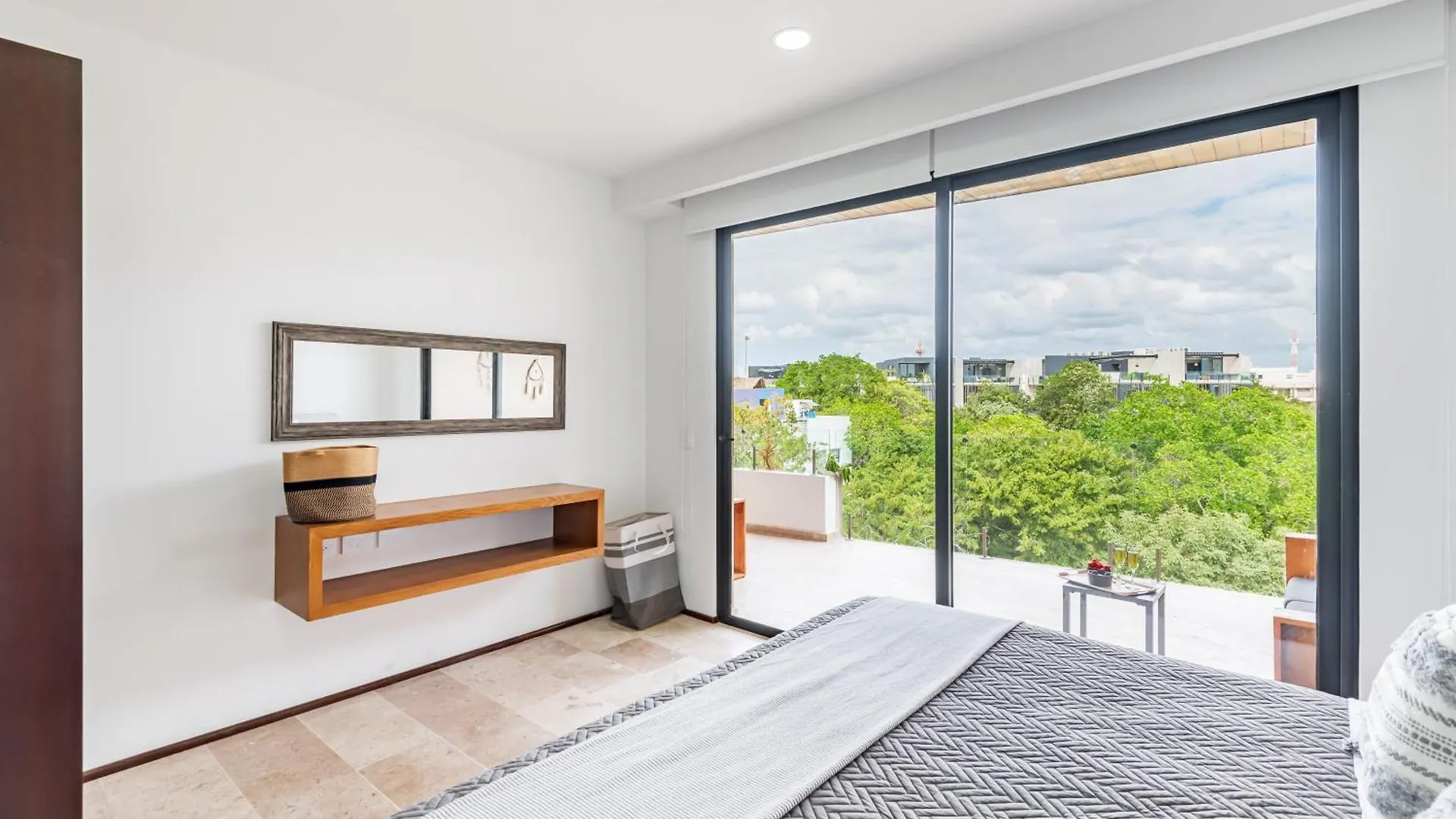 Tulum City Apartments At Menesse Tulum 0*,
